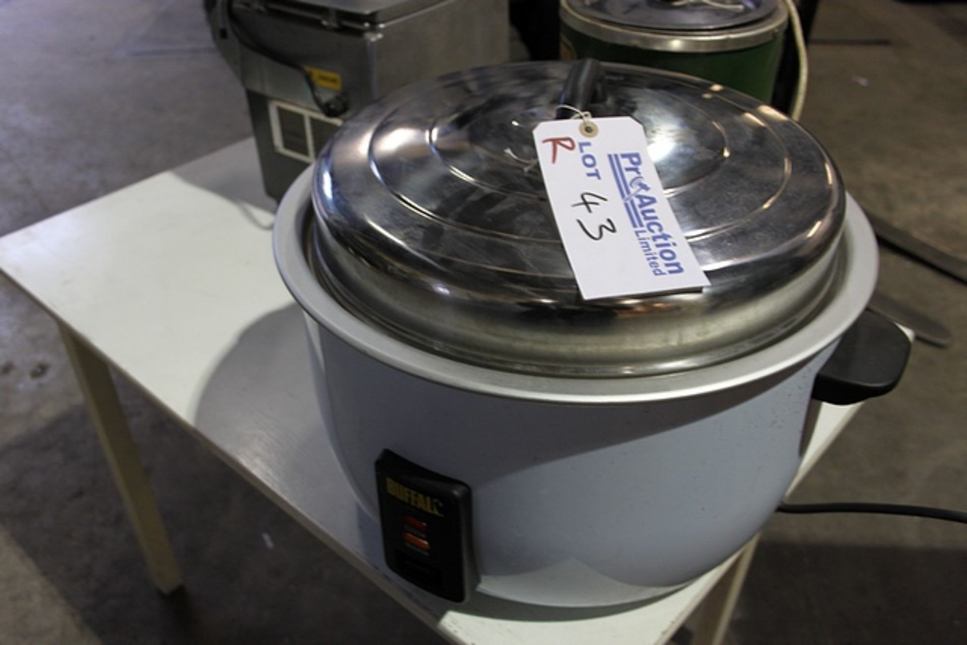 Buffallo rice cooker C8944 2.95kW. Capacity: 23Ltr Cooked Rice / 10Ltr Dry Rice