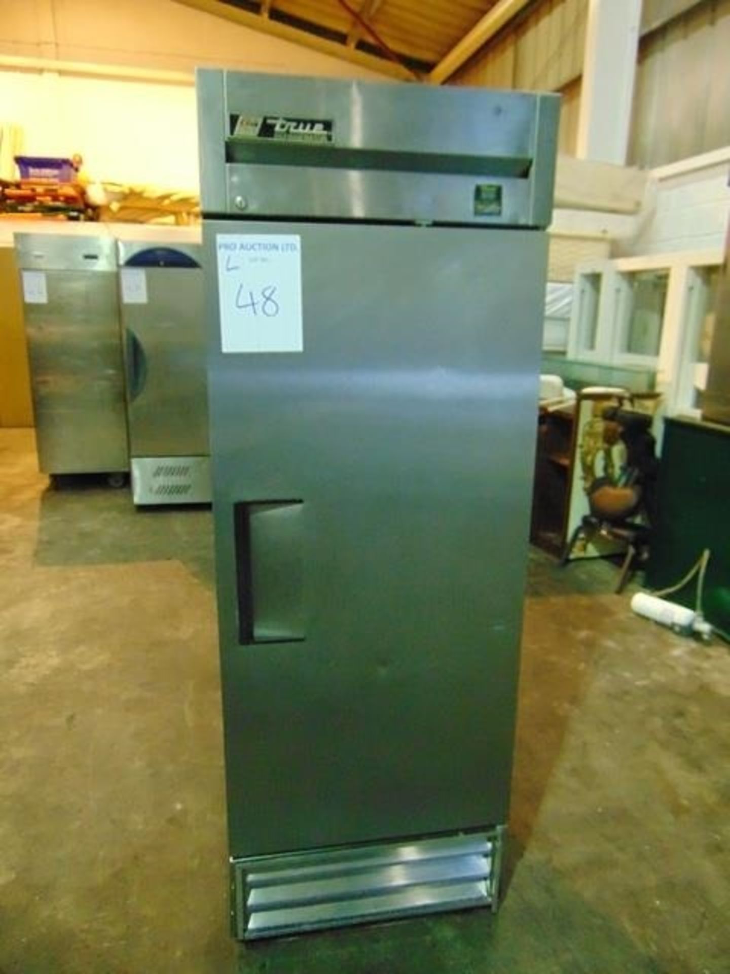 True T-19E 538 Ltr upright fridge stainless steel front and aluminium sides and interior 4 shelves
