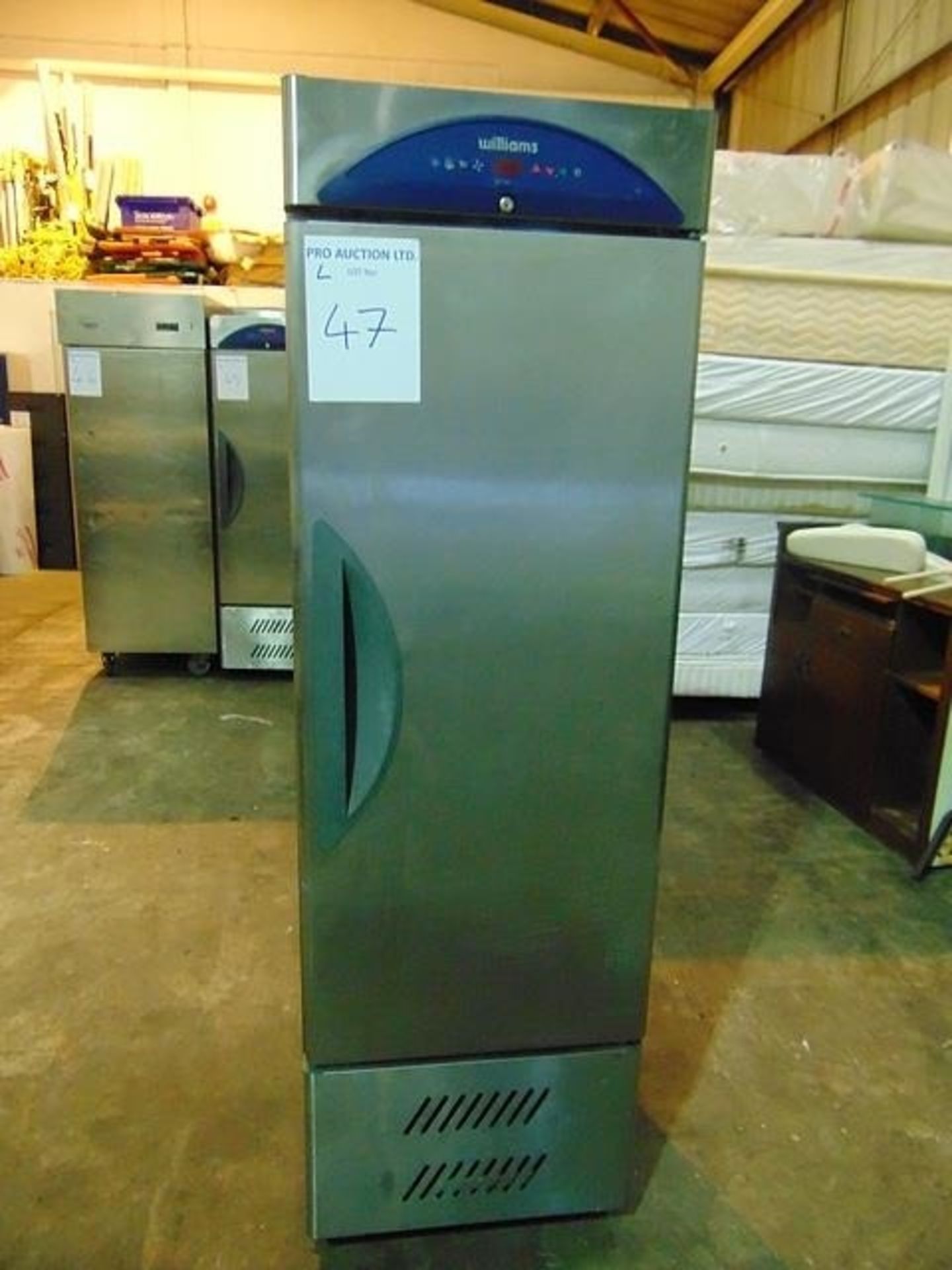 Williams Zircon Z12-2000 upright stainless steel commercial freezer capacity: 312 litres finish (