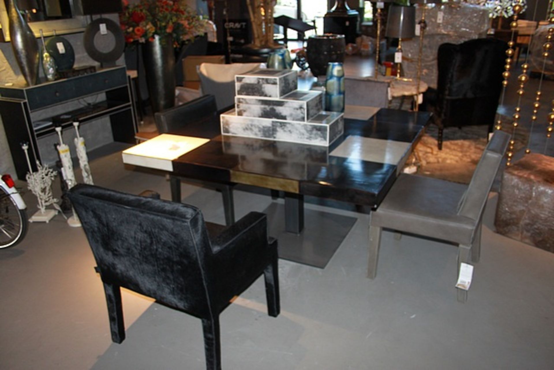 Coffee table pairing an amalgamation of the finest materials with an eye catching block form, simply - Image 2 of 3