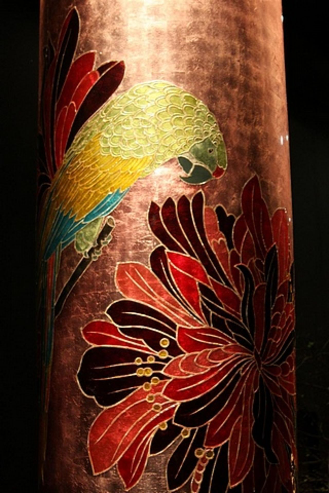 Vase Ara – a substantial floor vase decoration in silver leaf and pink mother of pearl inlay, the - Image 6 of 9