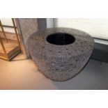 Round wire planter this decorative wire planter can be supplied in a graphite grey there is an inner