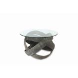 Table tigo glass 3 rings in light and dark antique metal top tempered glass top of 12mm. Intricately