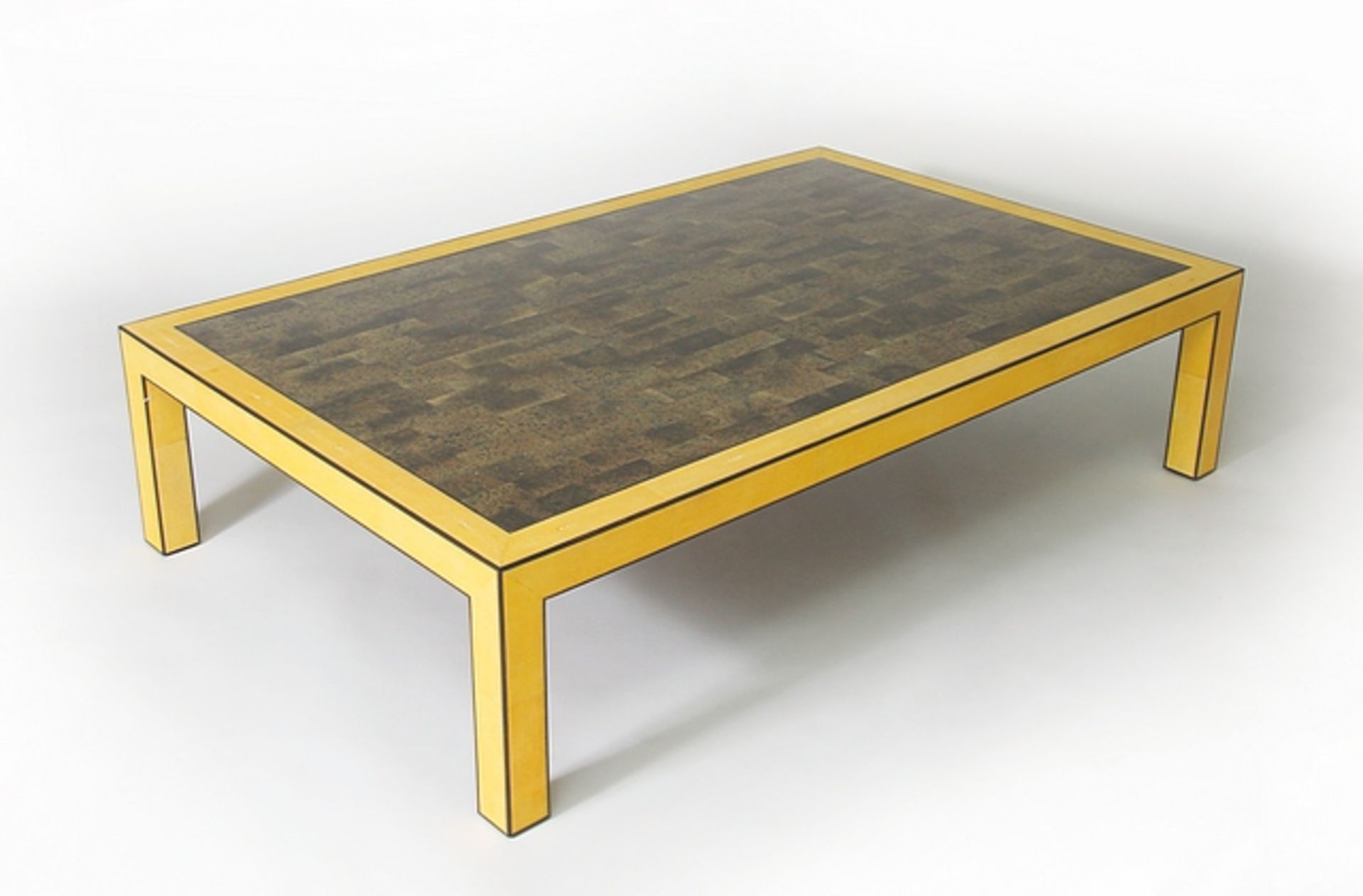 Table Stingray golden yellow rectangular low level coffee table embellished with contrasting gold - Image 3 of 4