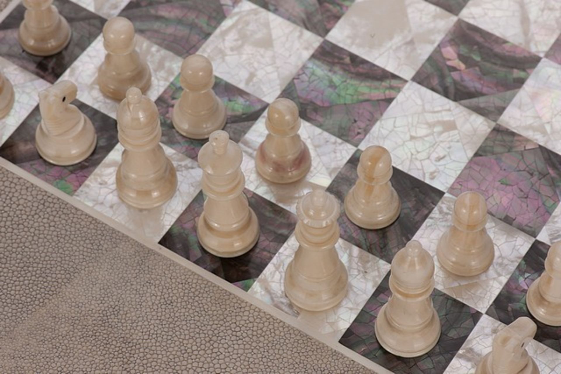 Chess Table Kasparov a glamorous chess table with handy storage drawer, covered in antique - Image 5 of 5