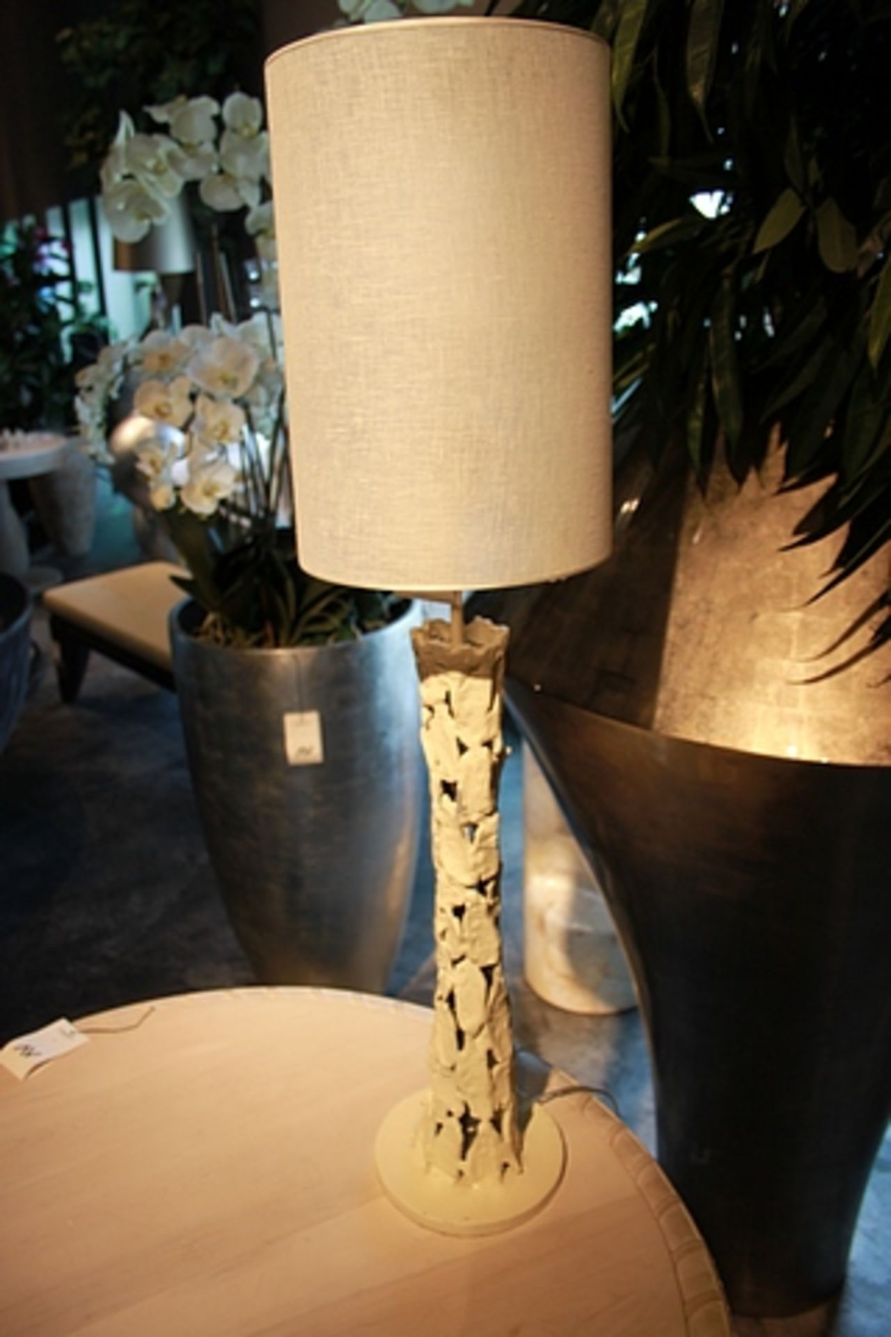 Table Lamp Chips white medium bark metal chips in ivory white powder coating 94x25cm Cravt SKU