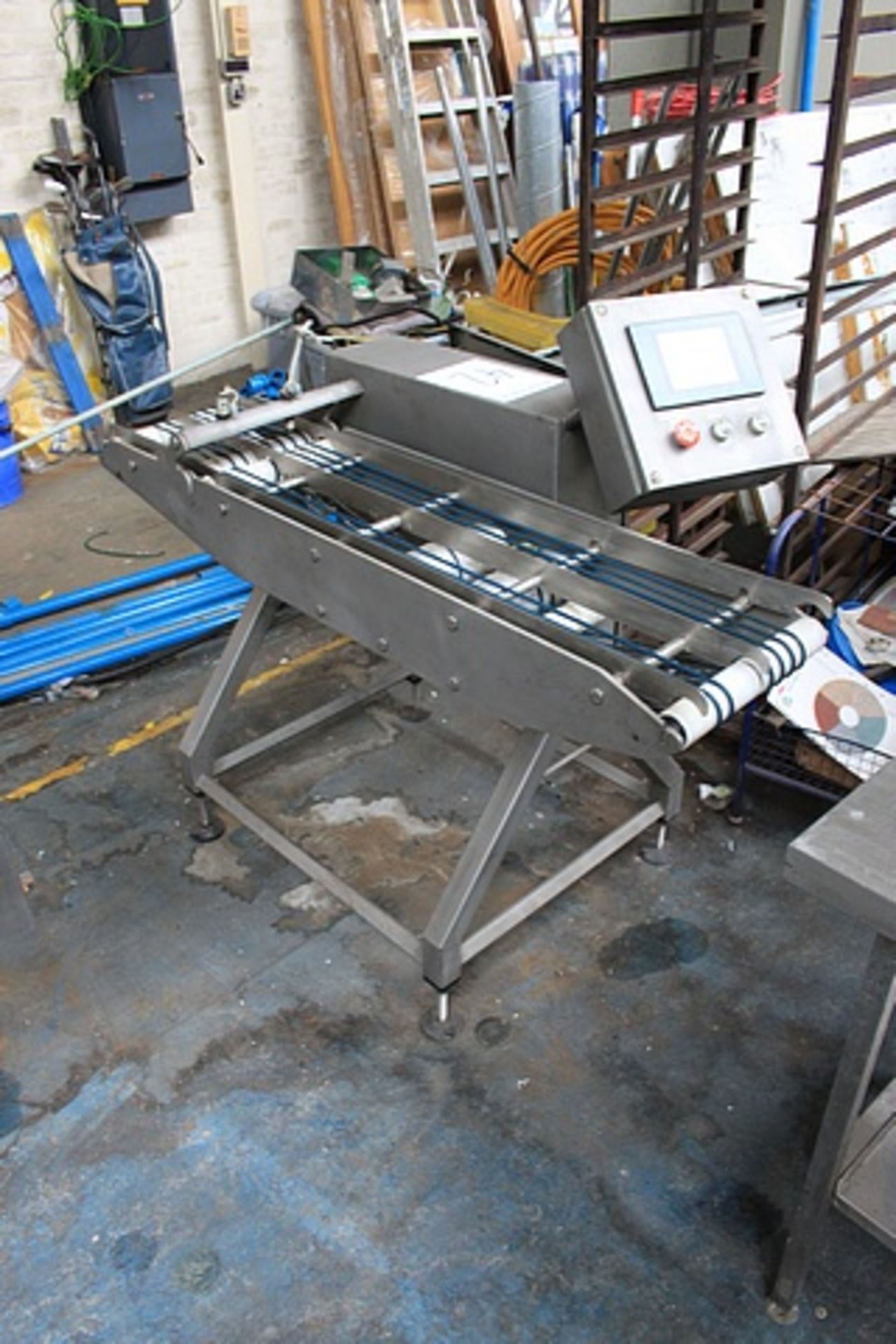 Rubber band indexing conveyor 1400mm x 330mm