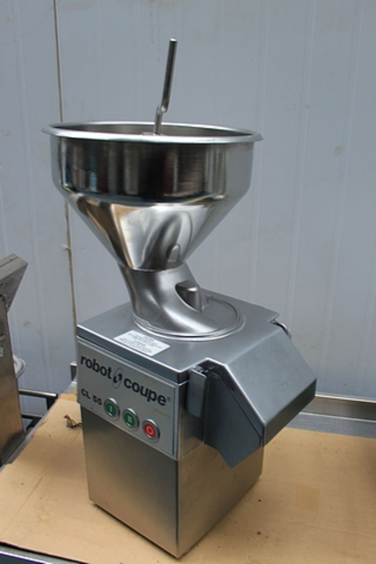 Robot coupe CL55 vegetable preparation machine control hopper single 100 to over 500 covers power