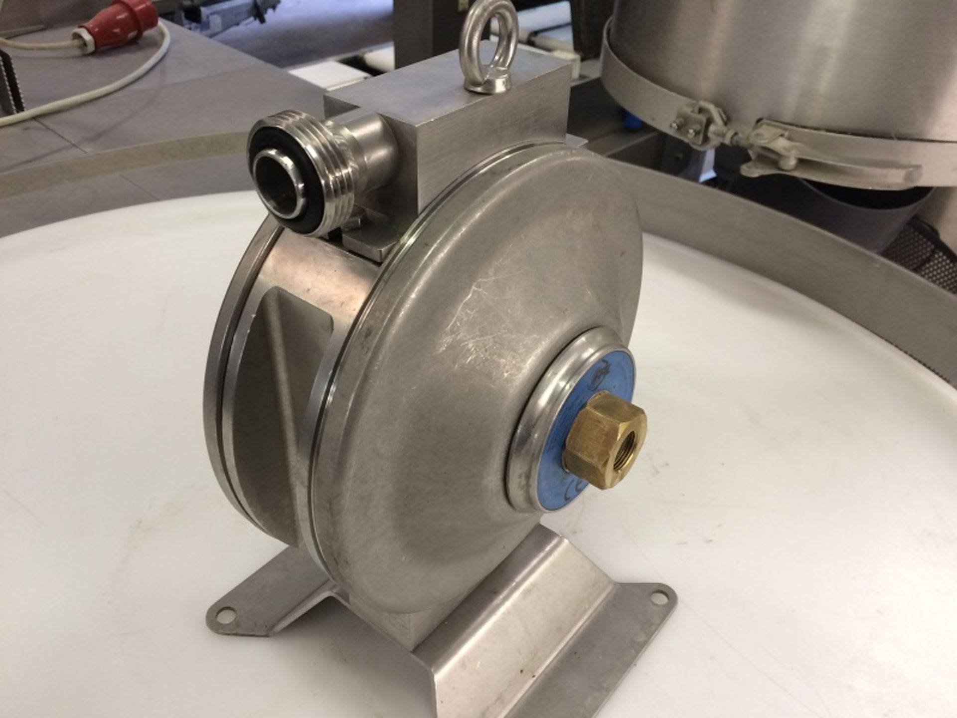 Flotronic product pump air operated all stainless steel