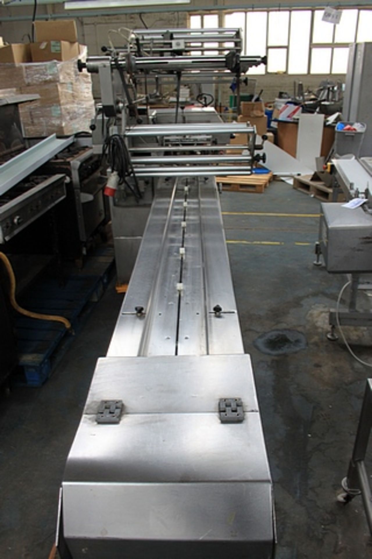 PFM 2000 Inox stainless steel horizontal flow wrapper 600mm wrap (s/n 1916 ) - Image 5 of 5