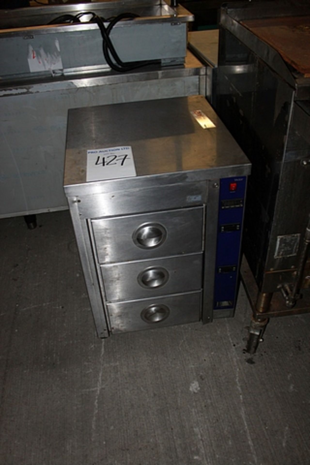 Victor Sovereign HD61-3T 3 drawer heated cabinet 220V/240V, 1 phase, 50 Hz, 1kW loading, 4.5 Amps - Image 2 of 2