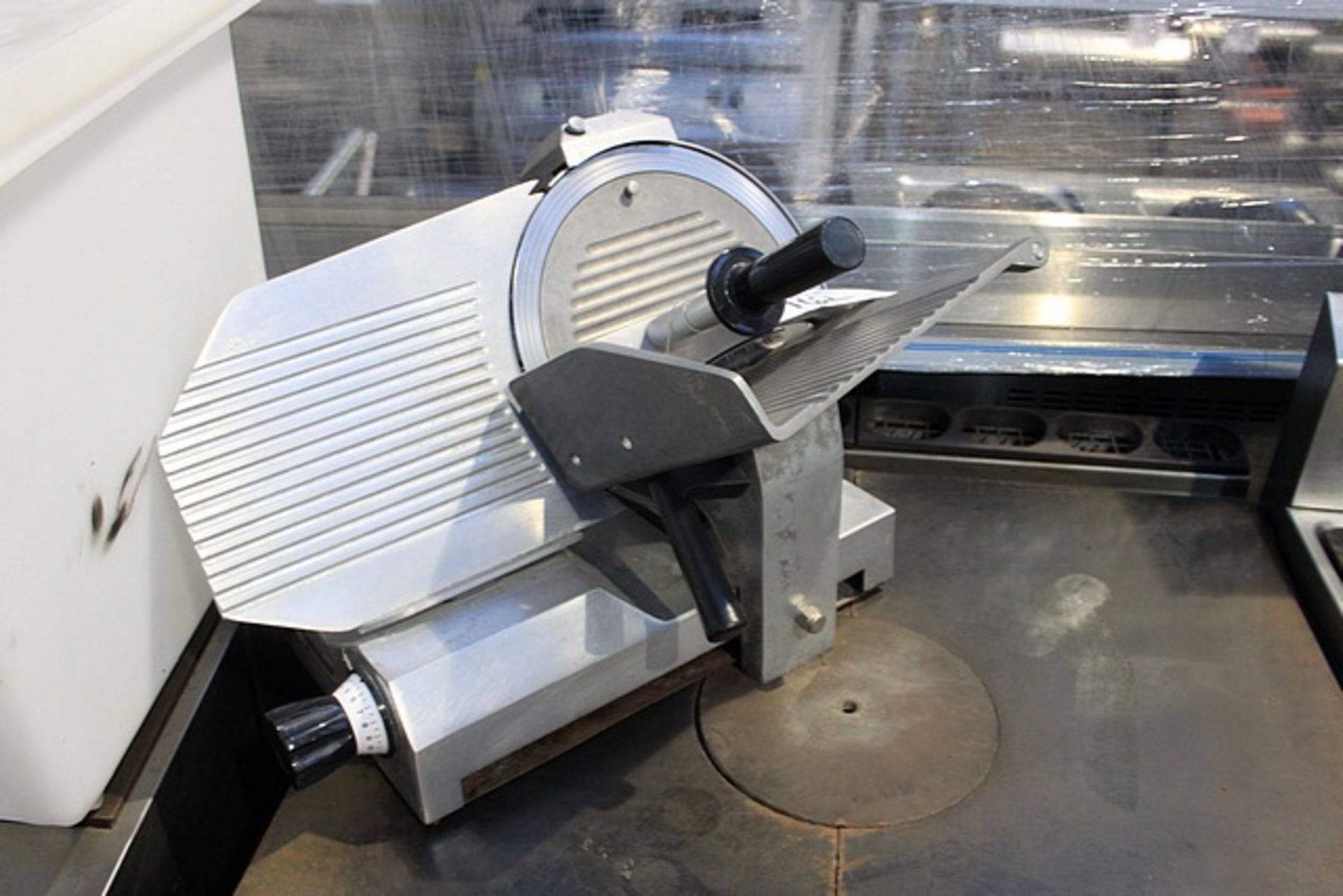 Diamond FAP300 gravity fed slicer FAP 300 0-16 255 x 240 : : 230V / 50Hz / 1 220 / 0.29 Plate