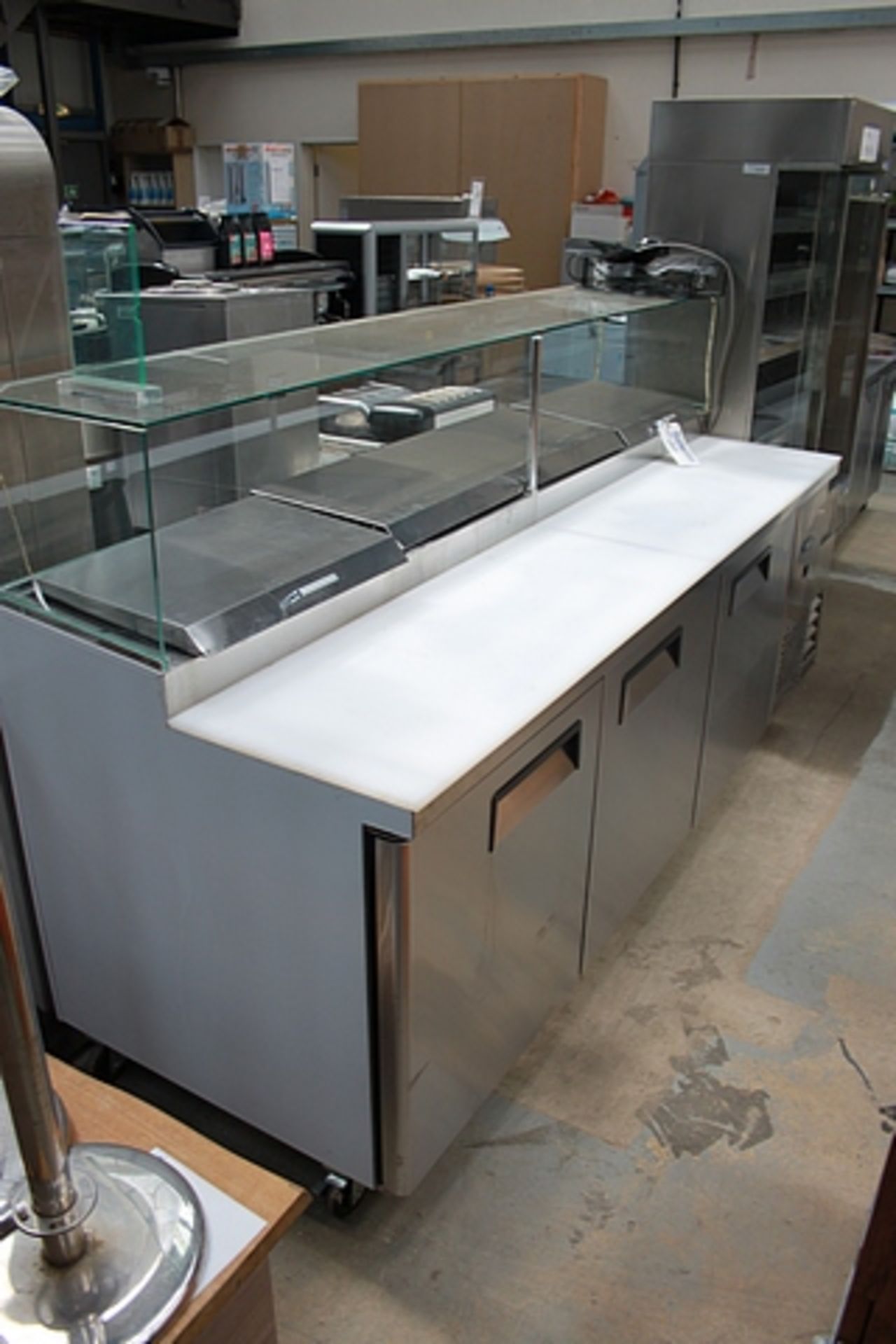 Atosa MPF8203:880 Ltr triple door pizza prep table counter 880 litre capacity temperature range +1ºC