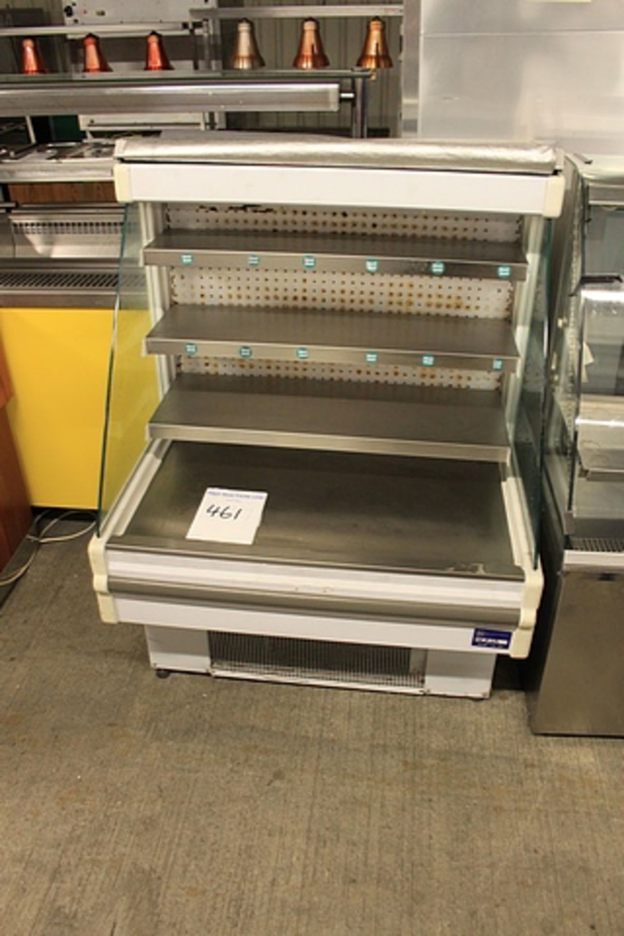 4 tier chilled grab and go unit with night blind 1000m