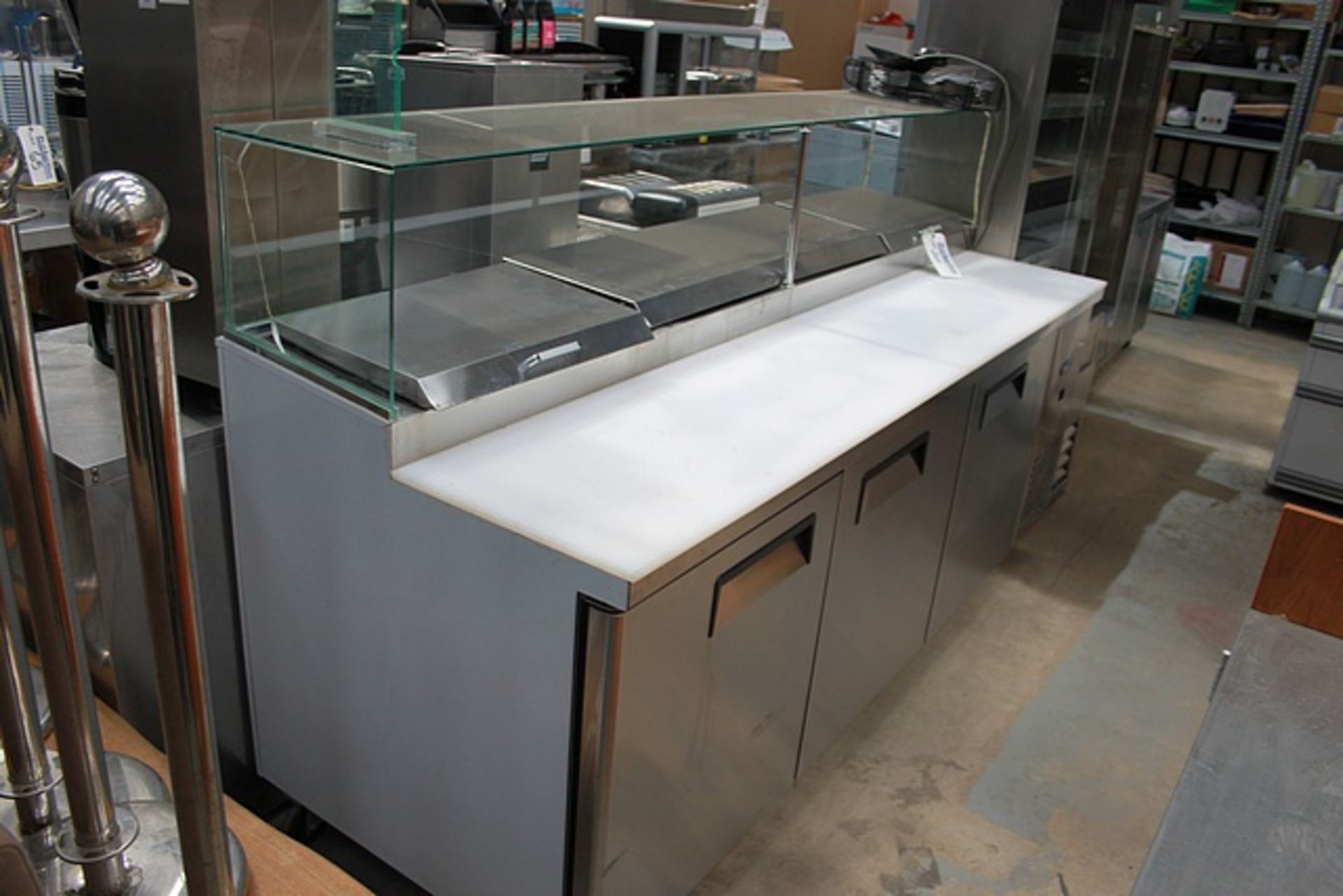 Atosa MPF8203:880 Ltr triple door pizza prep table counter 880 litre capacity temperature range +1ºC - Image 2 of 2