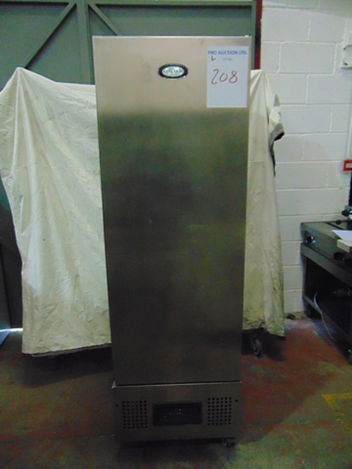 Foster FSL400L slimline freezer storage cabinet temperature range -18 to -21C 400 litre capacity