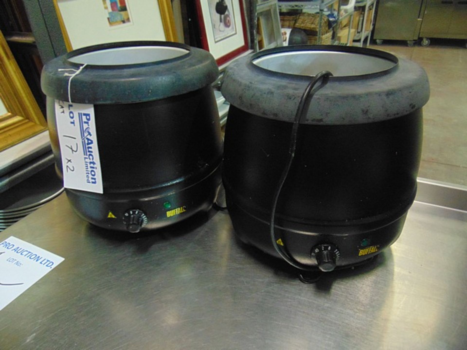 2 x Buffalo model L715 soup kettles 10 litres 240v