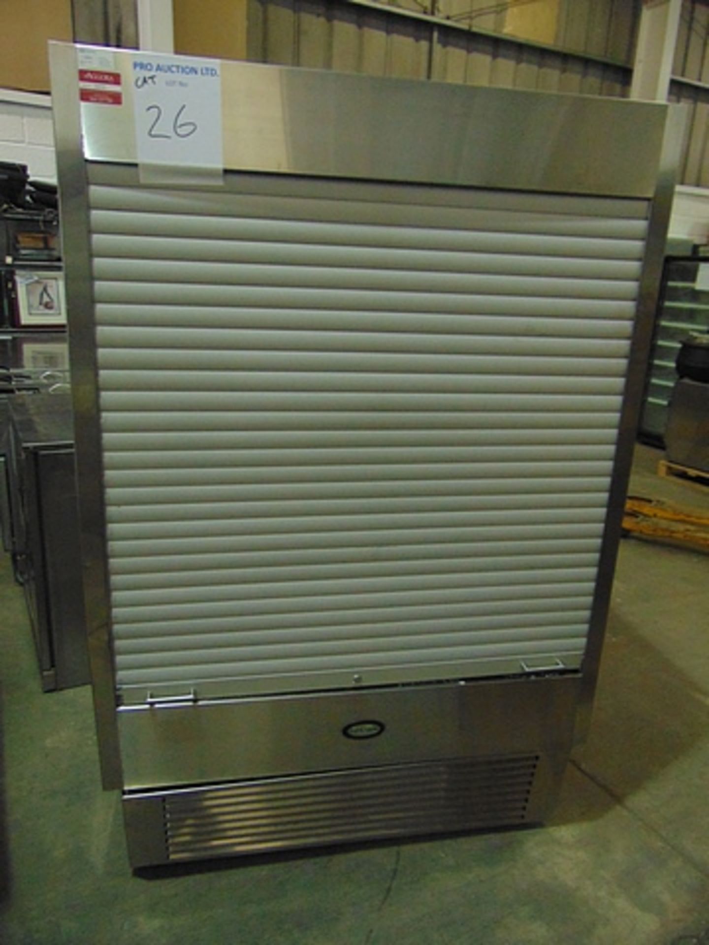 Fosters model FMSLIM 120 HSLS Refrigerated Multideck 3 tier with pull down night blind SN SNP418054