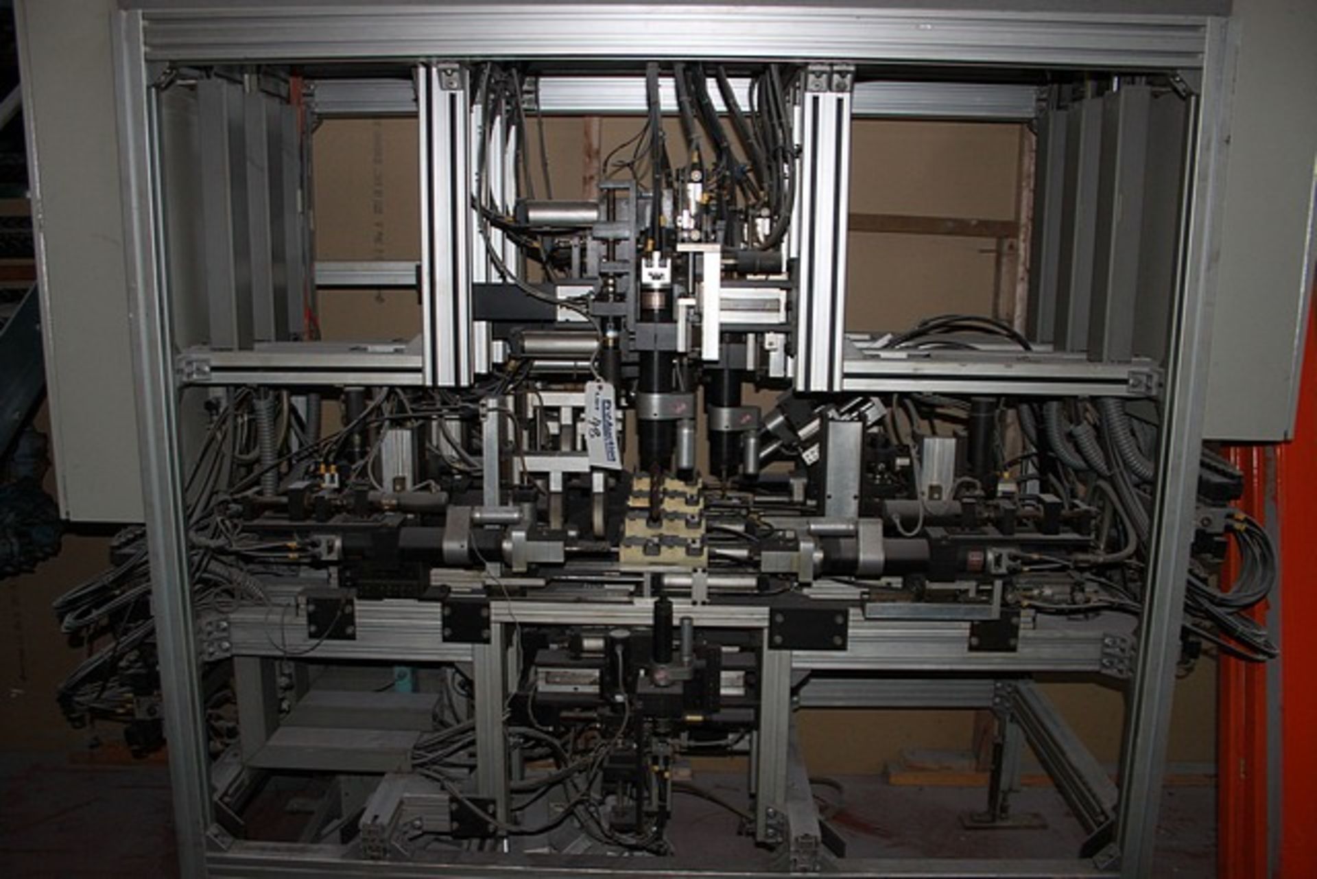 Wegoma Control UPVC alumininium profilling machine (suitable for spare). - Image 4 of 4