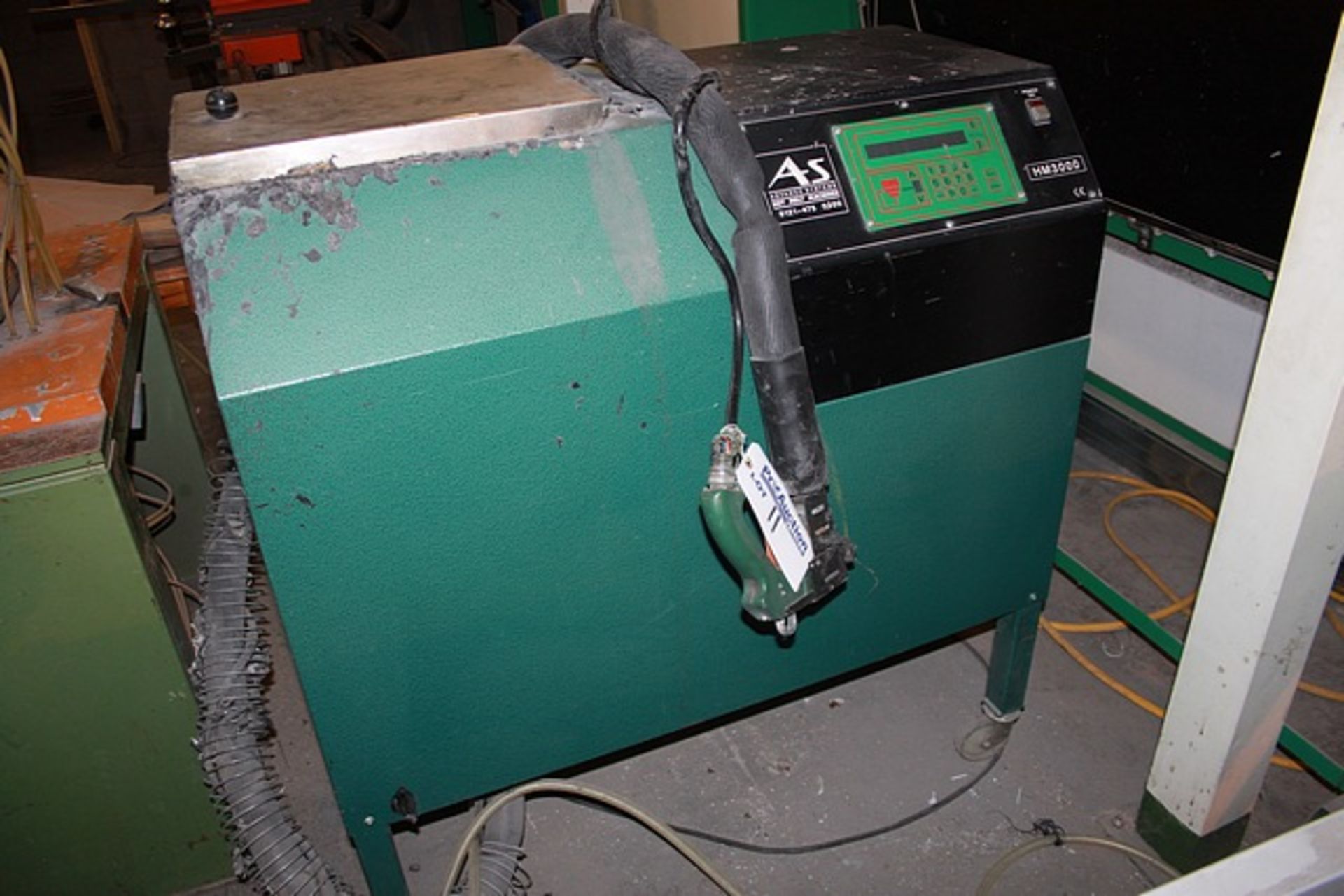 Advance System HM3000 hot melt machine average production: 2000 units/week hopper capacity:60kg - Image 2 of 2