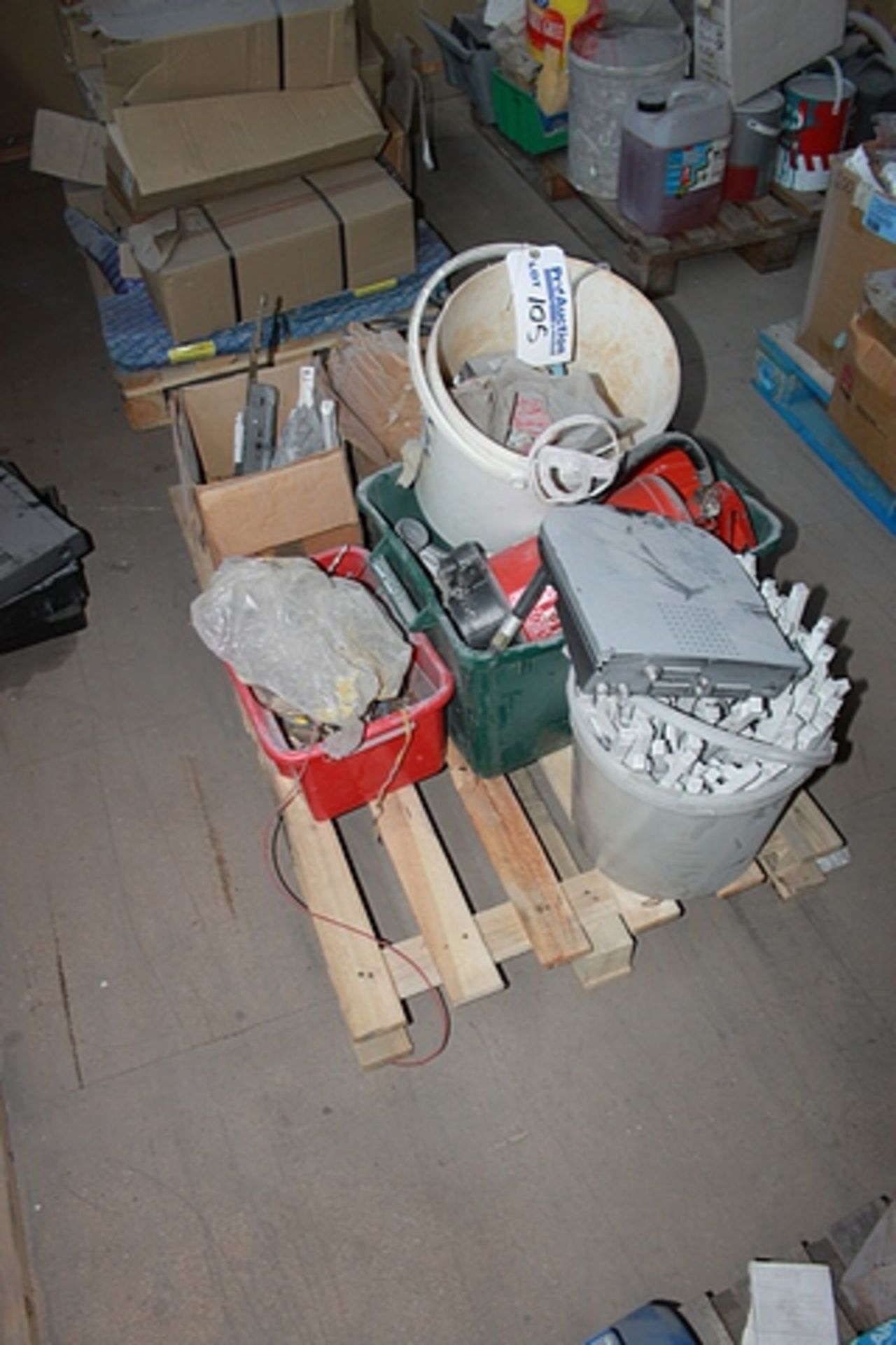 Pallet as found comprising of hinges & fixings