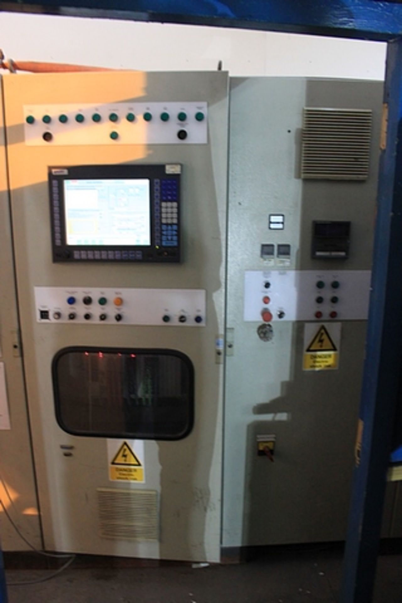 Efco Furnaces glass tempering system, 1500mm x 4000mm glass temper furnace, rating Xycon controler , - Image 12 of 20