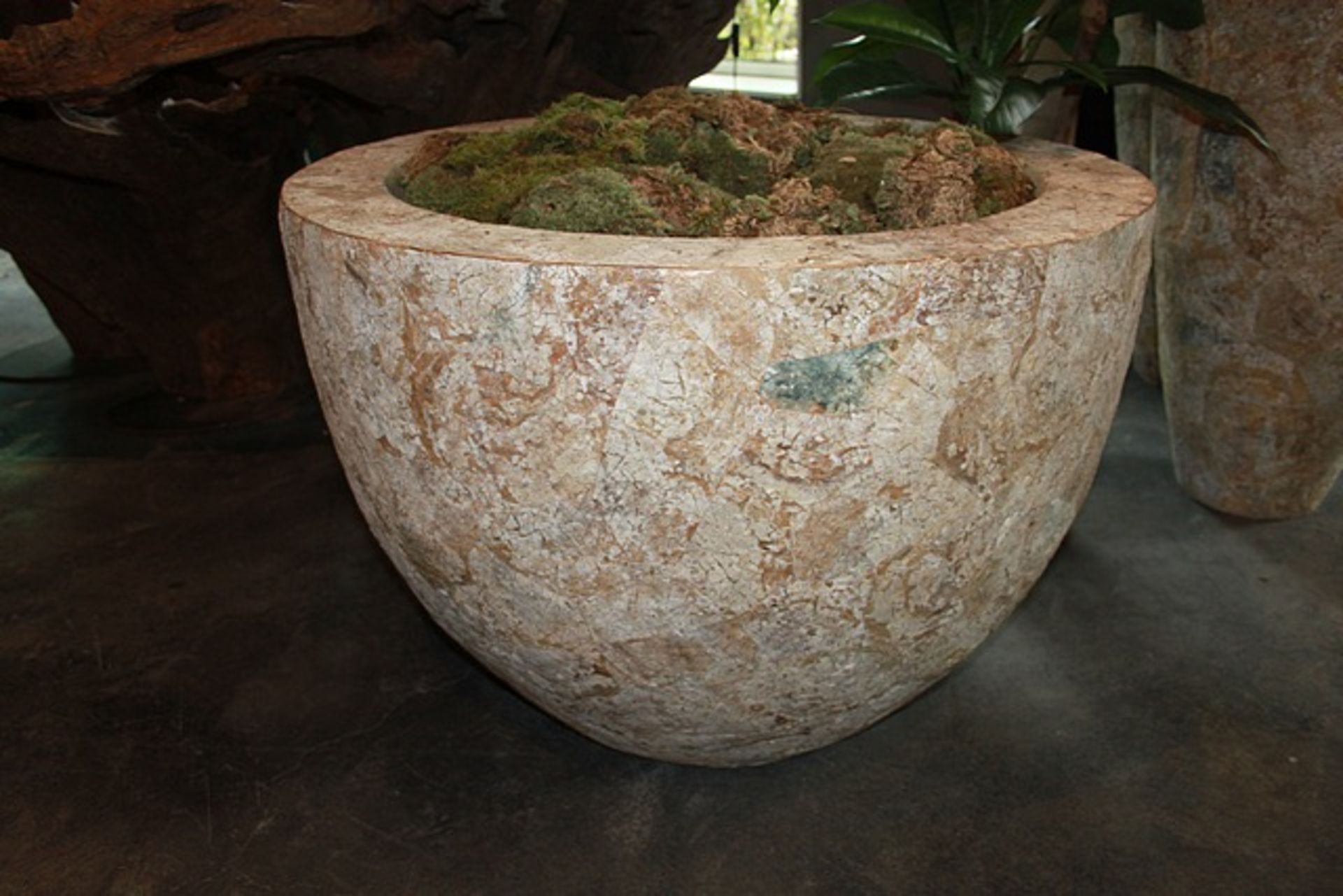 Bowl MAP Coral this intricately crafted piece emanates an organic rich vibe to the surrounding,