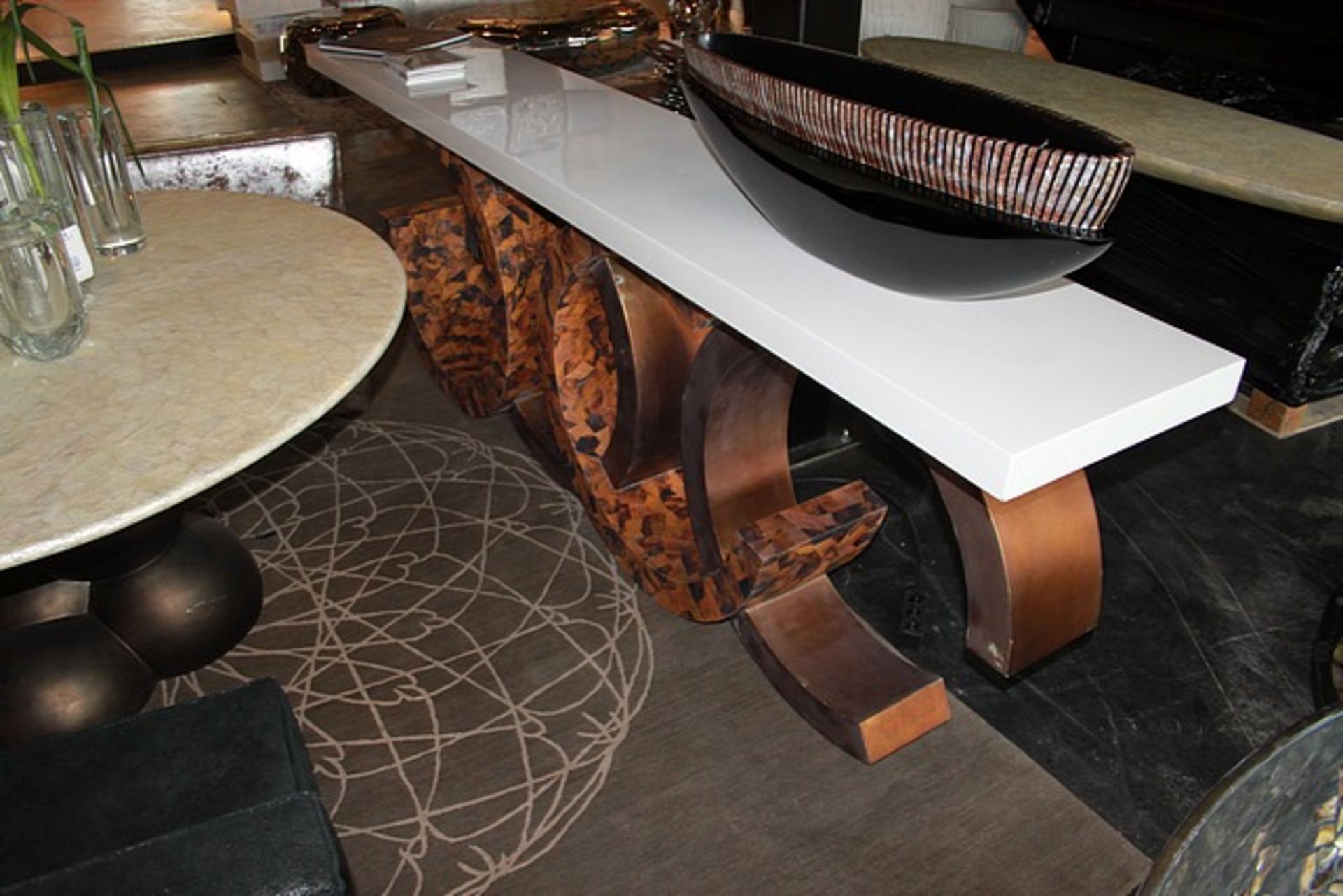 Console C large hall table hand-shaped pen shells in natural shades of brown create a mosaic with - Image 2 of 3