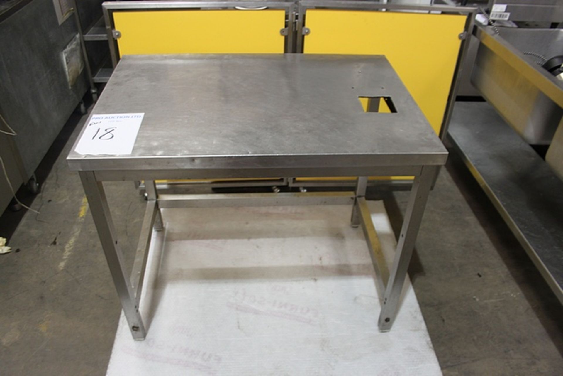 Stainless steel preparation table 1000mm x 700mm x 840mm