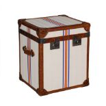 London Trunk Flour Sack Kamat The London Trunk Is A Classic Piece Inspired By The Charm And