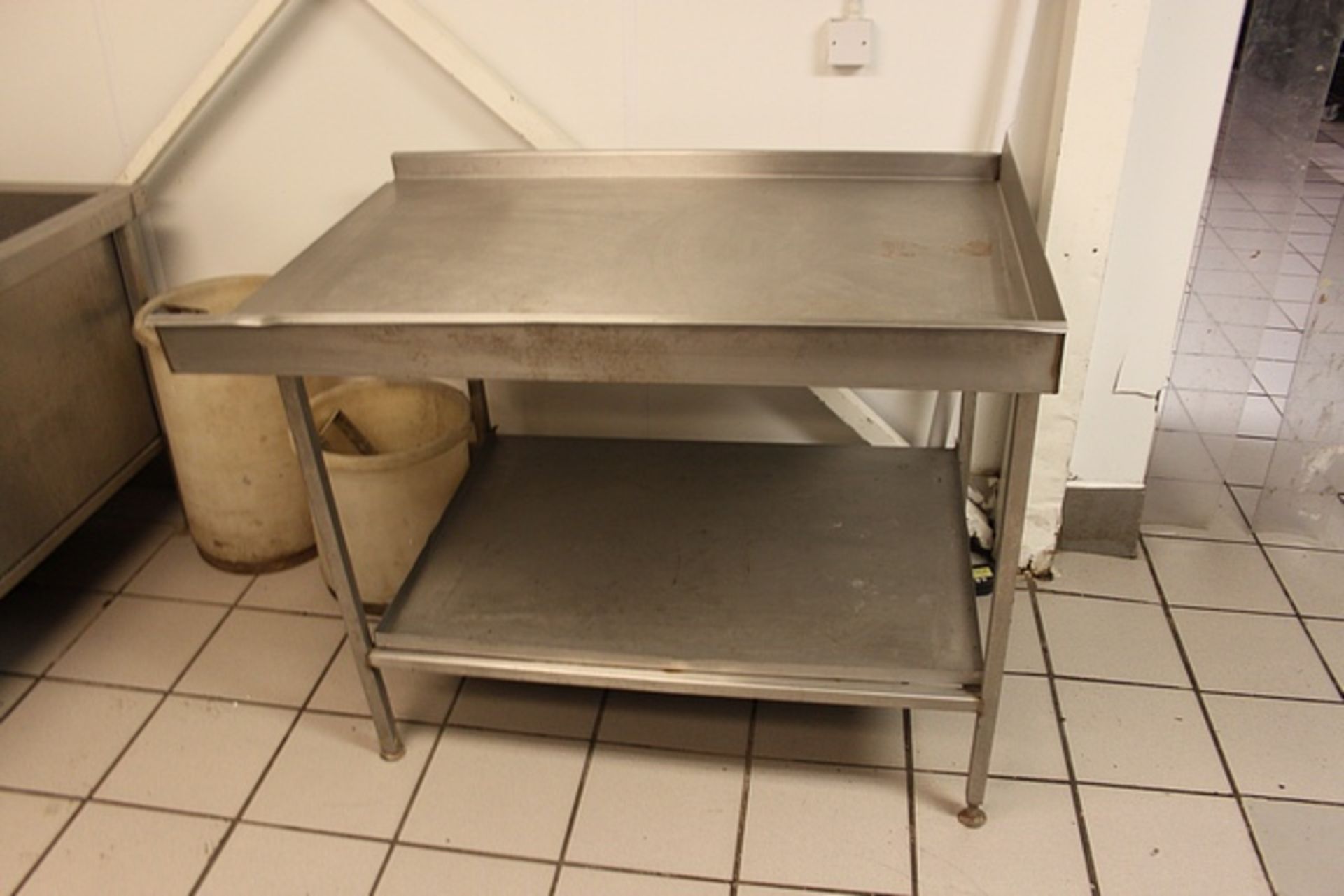 Stainless steel table 2600mm x 960mm