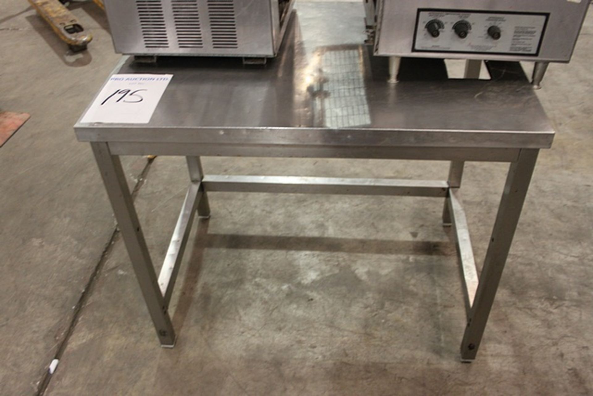 Stainless steel preparation table 1000mm x 700mm x 840mm