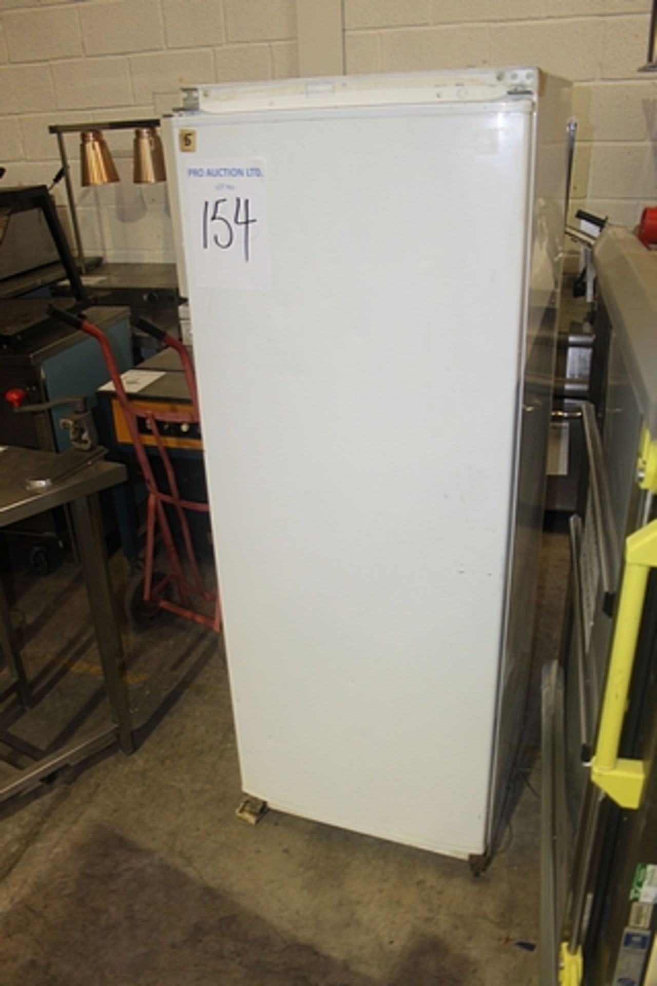 Candy CPLA 335 Refrigerator 334 litre capacity 600mm x 600mm x 1630mm