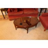 A Georgian style oval mahogany coffee table 980mm x 600mm x 480mm