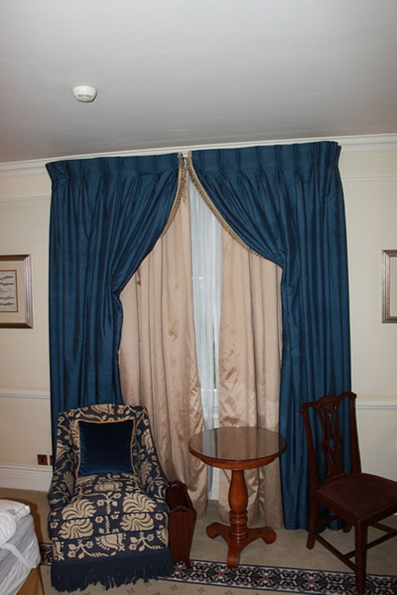 Fully lined curtains blue with tassles 2300mm drop