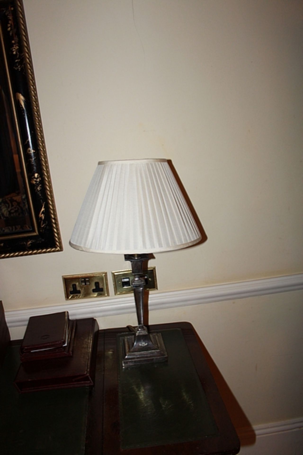 3 x lamps - 2 x large urn shaped lamps and a metal column style lamp