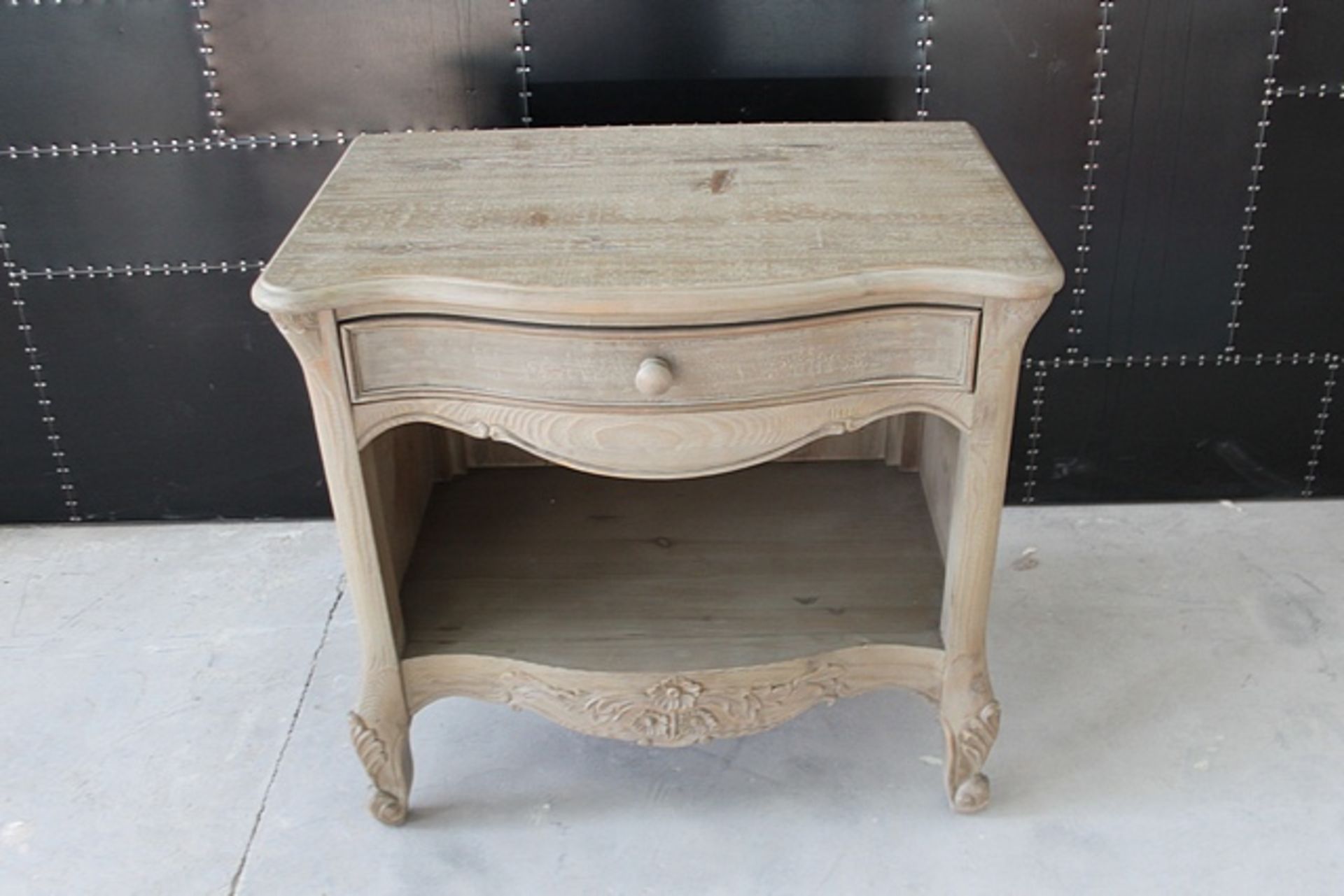 Louis 1 Drawer Night Stand Open Loggie 81.2x52x76.5cm RRP £ 2.97