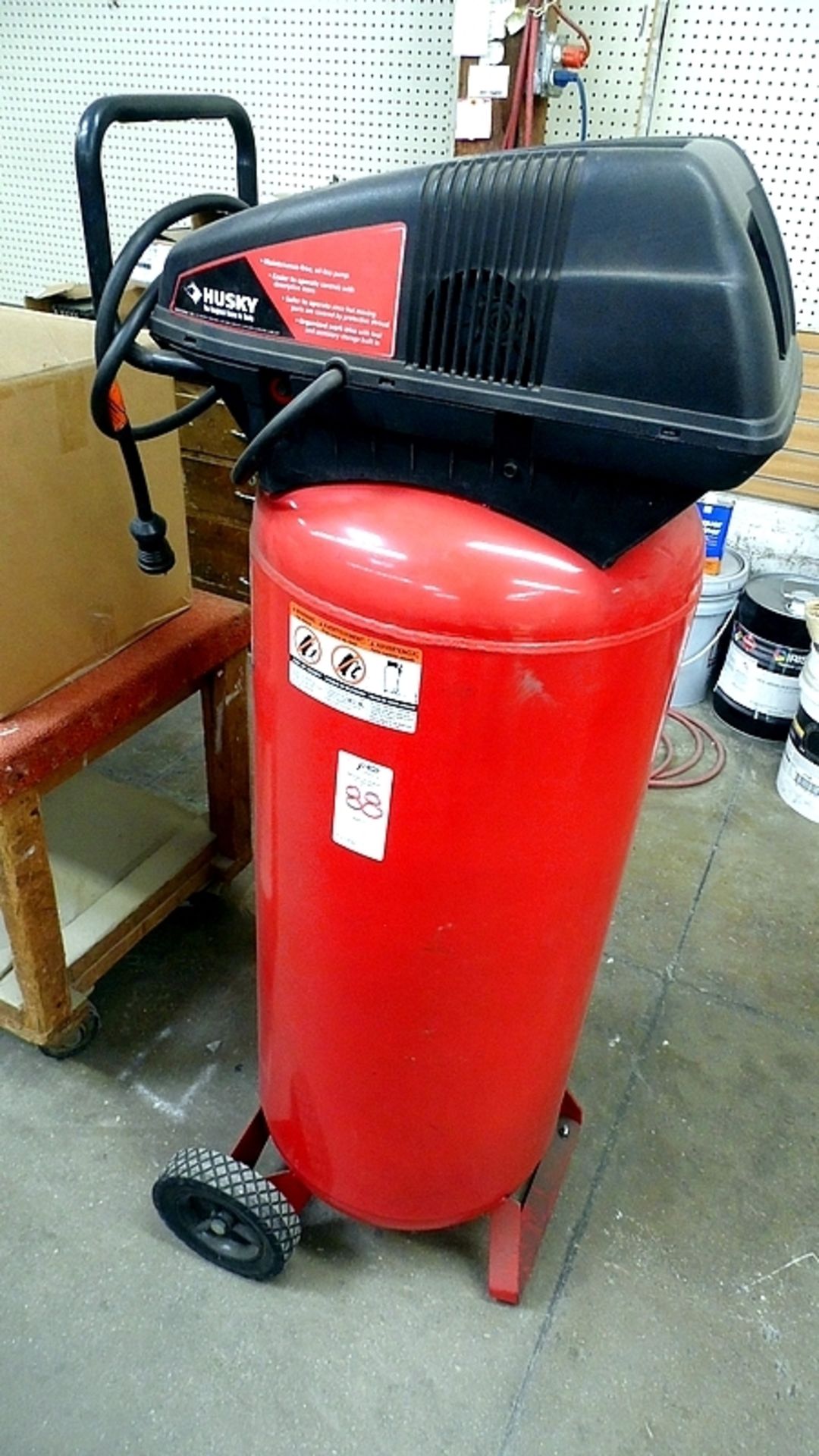 HUSKY VERTICAL 1.7HP COMPRESSOR