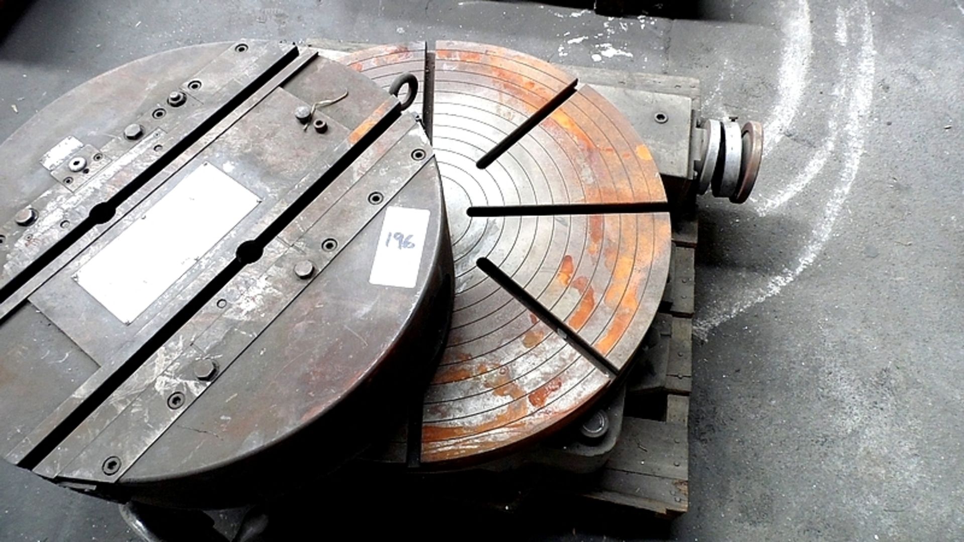 ROTARY TABLE 30"