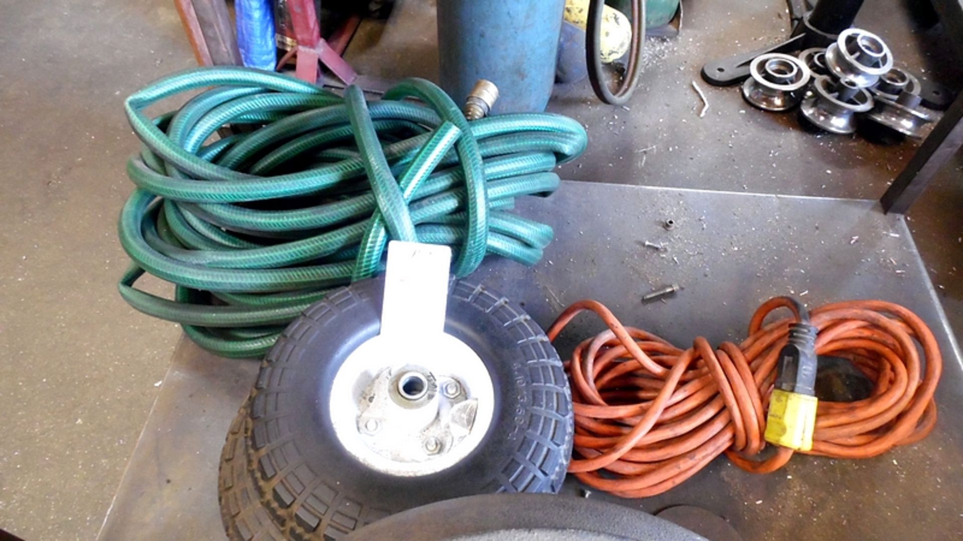 HOSE & WHEELS