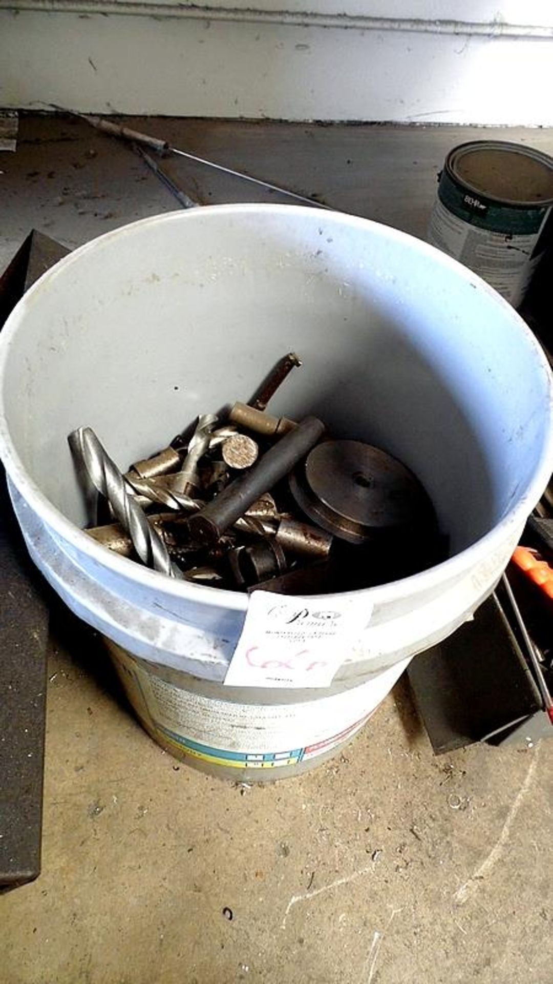 BUCKET OF TOOLING / END MILLS