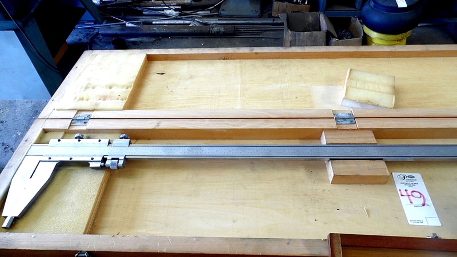 HDE 40" CALIPER w/ BOX