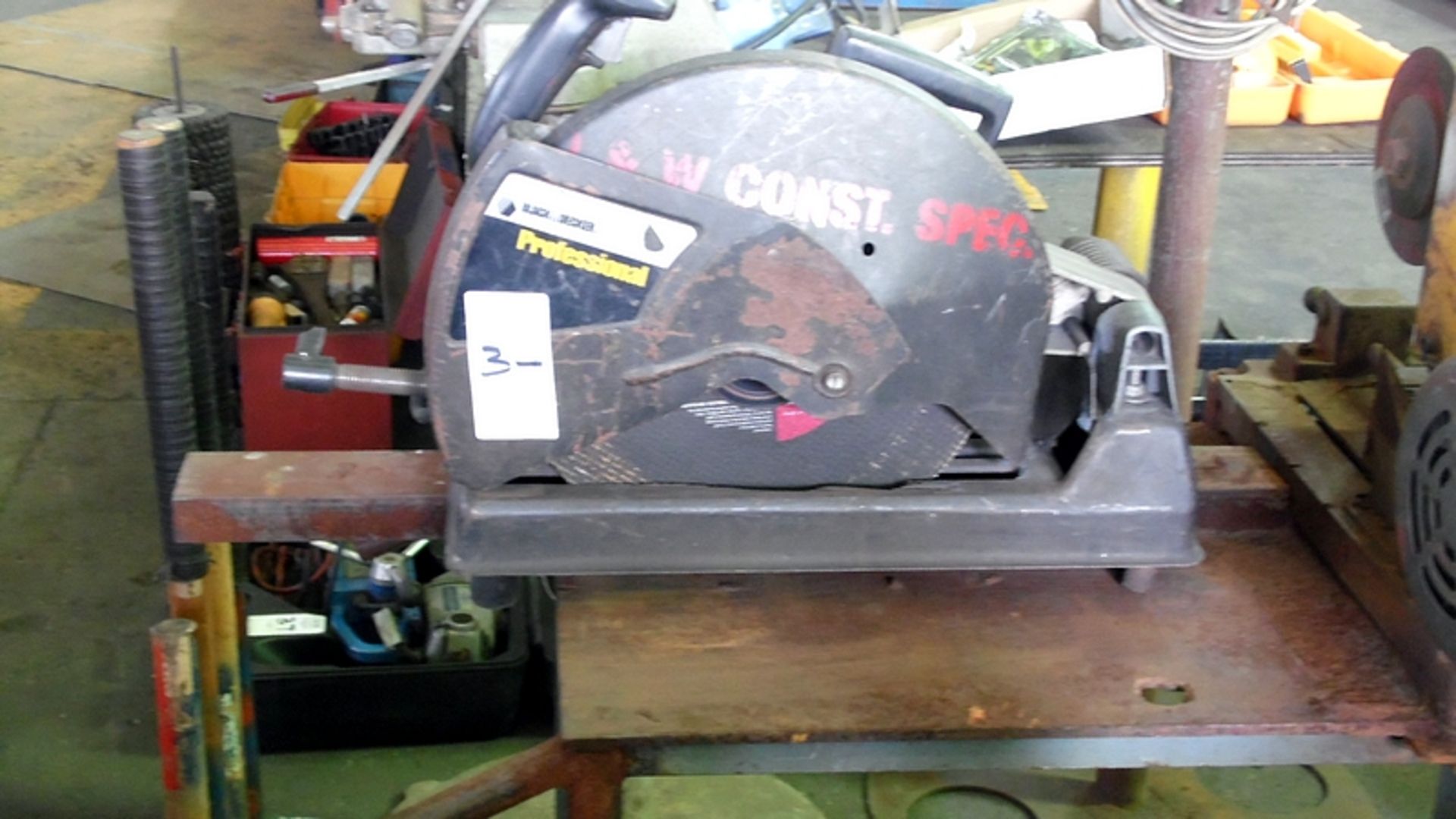 BLACK & DECKER CHOP SAW