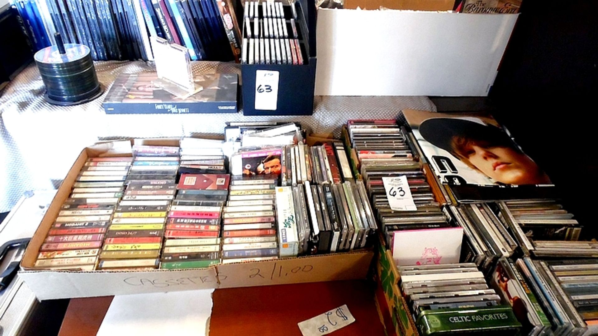 ASSORTED CD'S / MOVIES