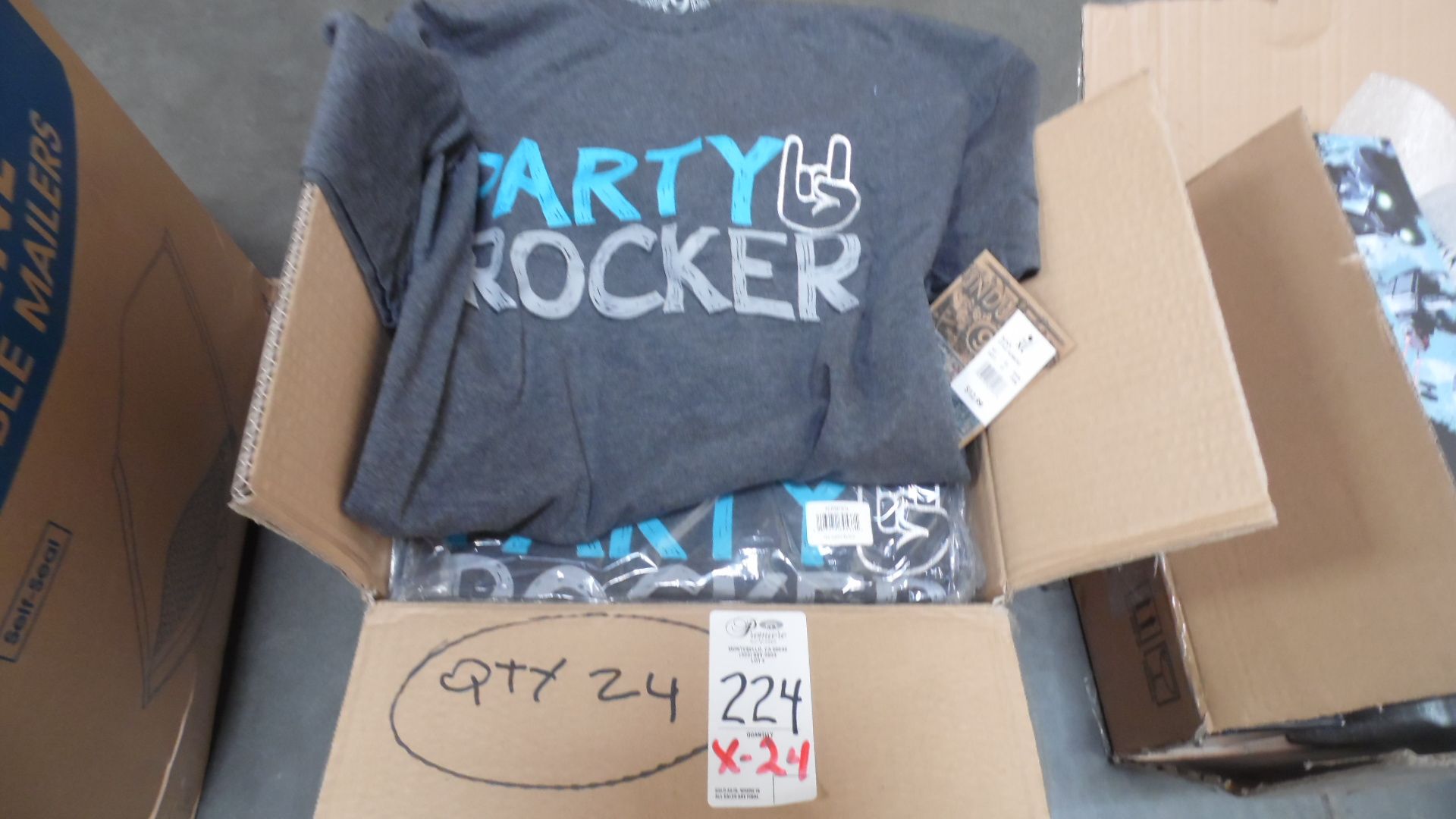 PARTY ROCKERS T-SHIRTS