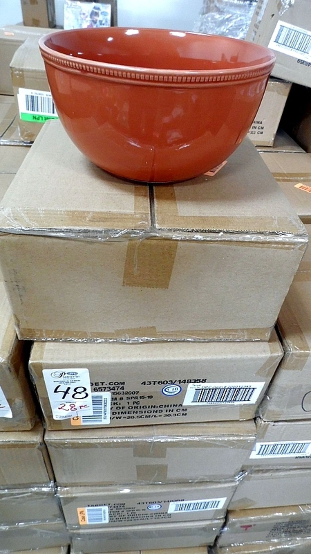 THRESOLD ORANGE SERVING BOWL