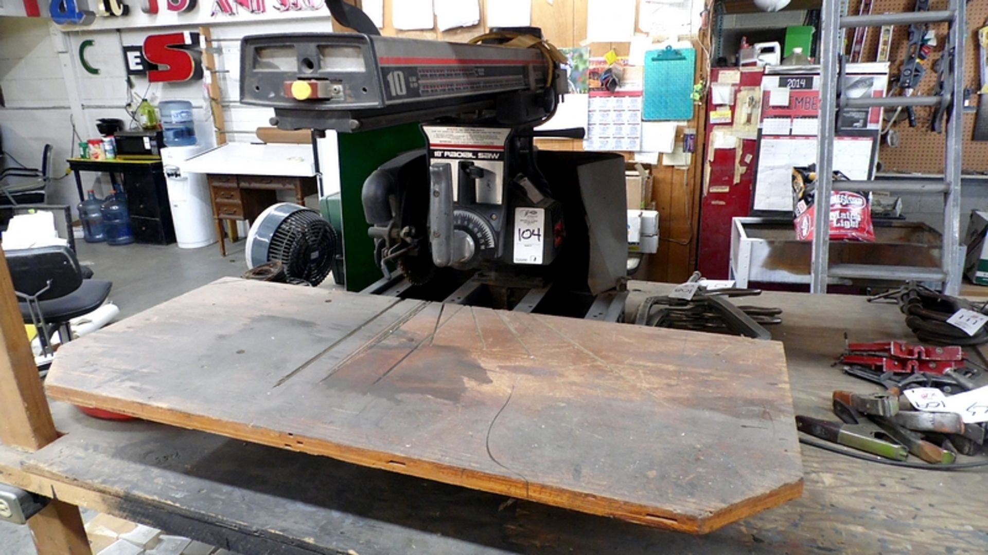 CRAFTSMAN 10" RADIAL SAW