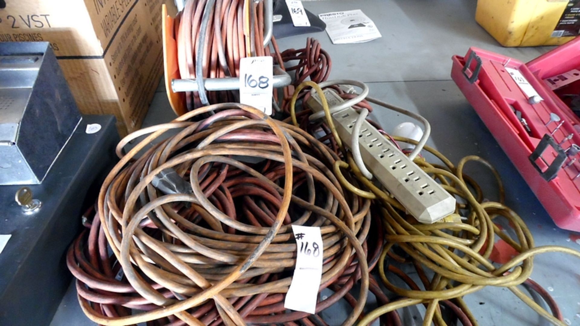 ASSORTED POWER CORDS