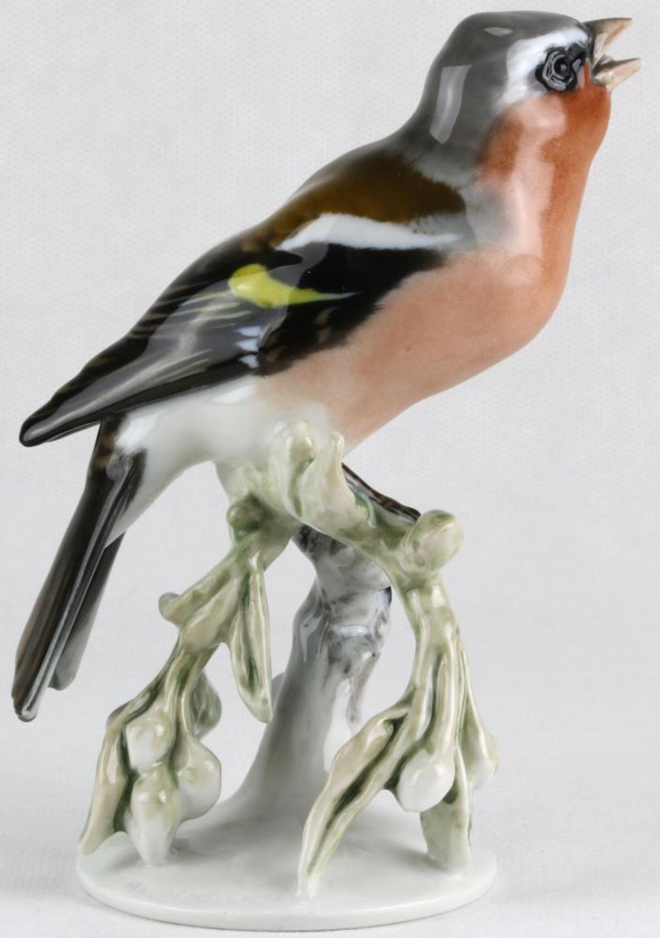 Vogelfigurine. Rosenthal Kunstabteilung Selb. Naturalistisch gestalteter Vogel. Unter dem Boden - Bild 2 aus 4