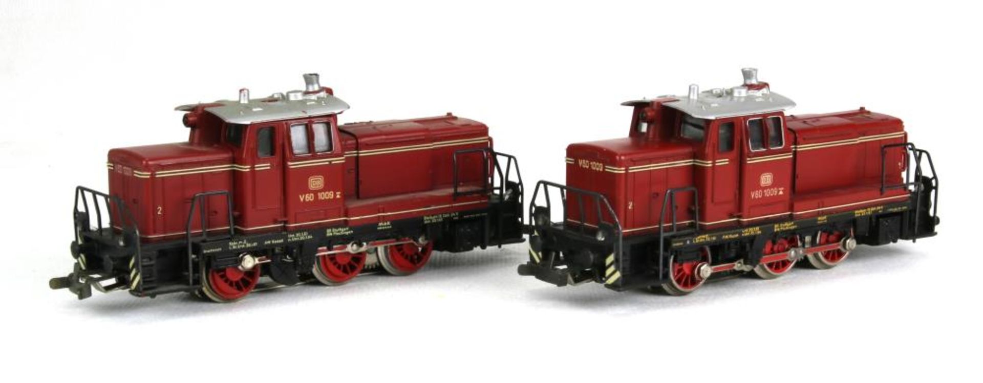 Zwei Diesel-Loks. Märklin H0 3064 (V60 1009) der DB, 3065 (V60 1009) der DB, beide in OVP. - Bild 2 aus 4
